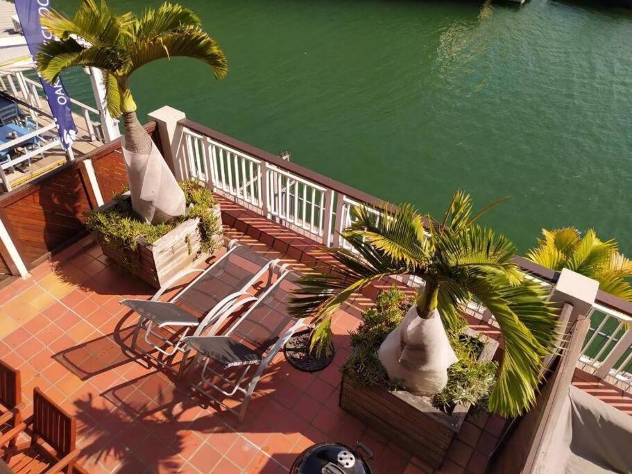 Waterfront - 1 South Quay Lovely Two Bed On Water Knysna Esterno foto
