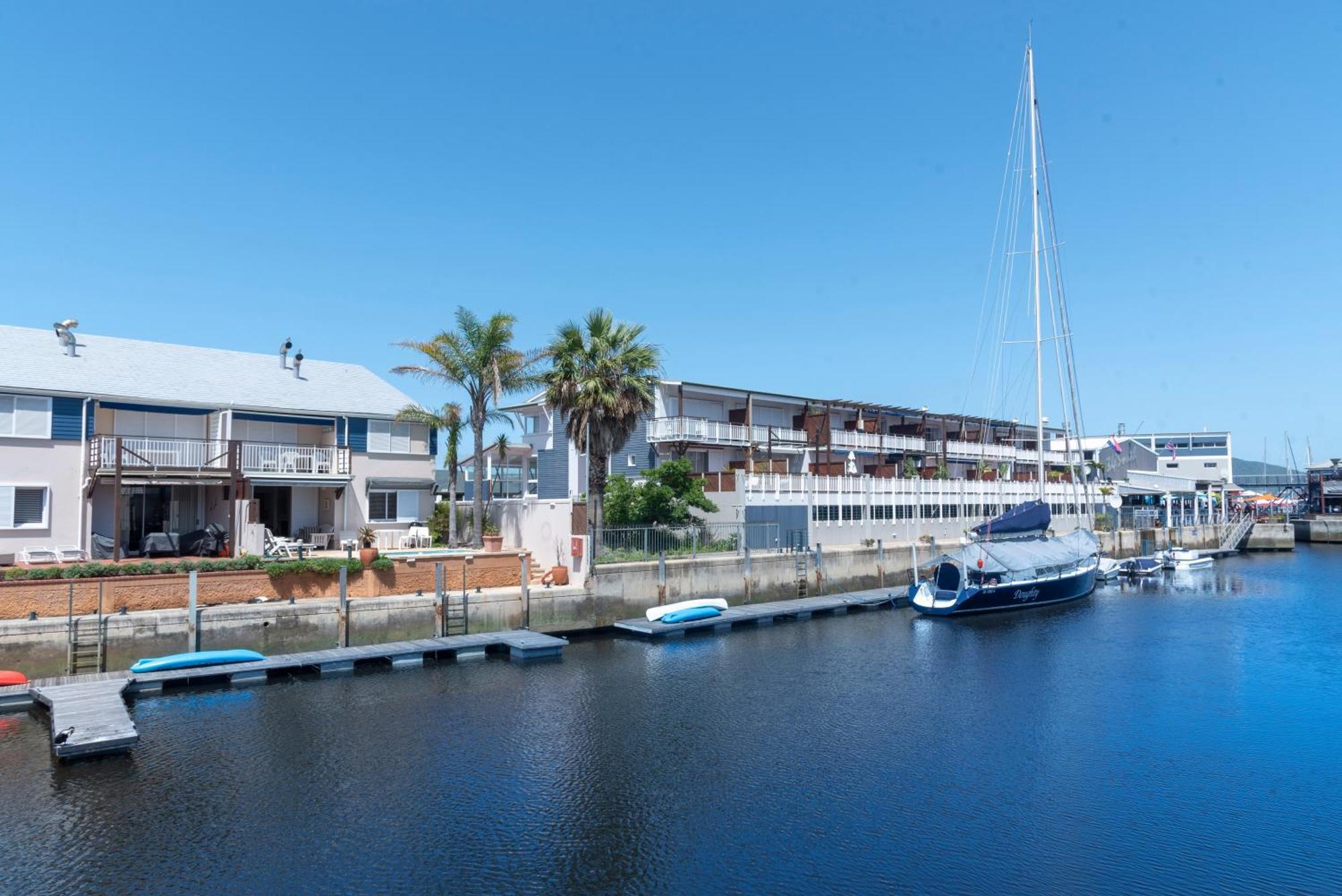 Waterfront - 1 South Quay Lovely Two Bed On Water Knysna Esterno foto